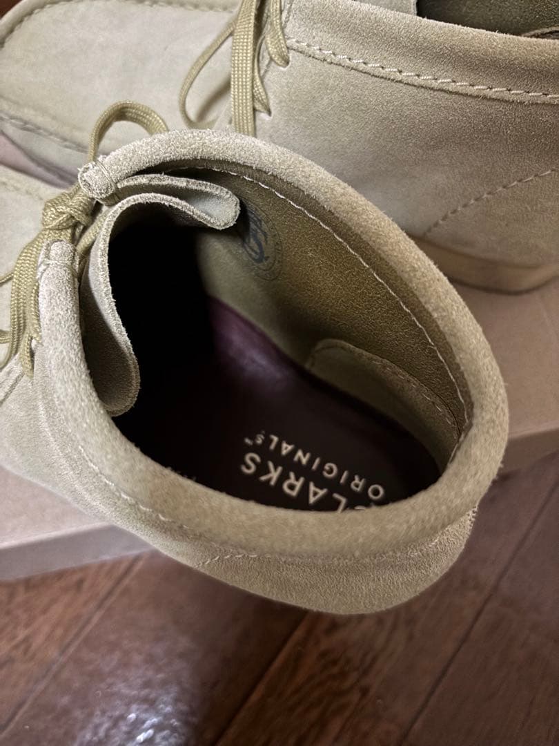 使用回数2回 CLARKS ベージュ ワラビー 28cm