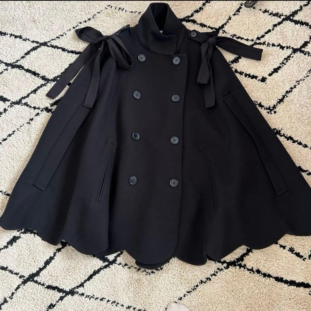 Bibiy. MELINDA CAPE ケープコート　ポンチョ　ブラック　完売