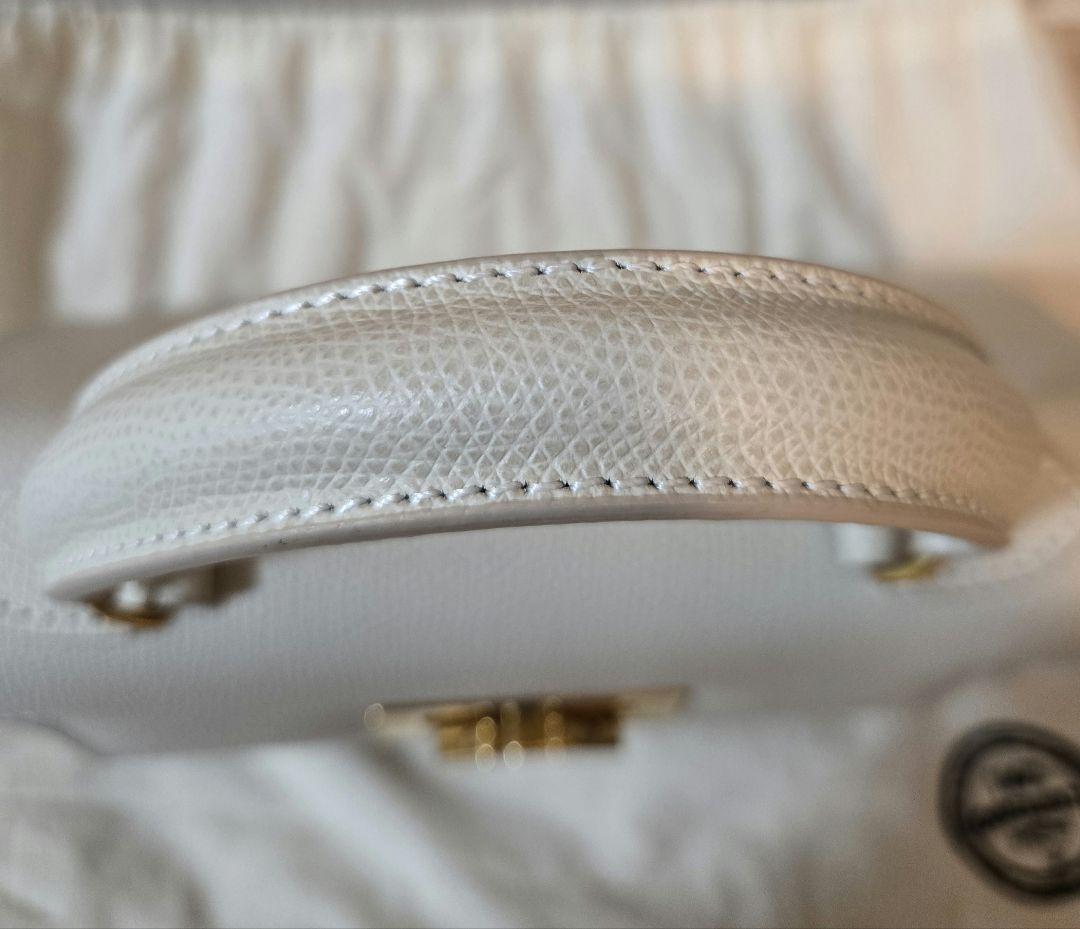 ●基本的に午前中に発送いたします様 CARBOTTI ハンドバッグ 2way