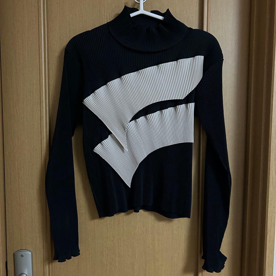 【コトハヨコザワ】トップス