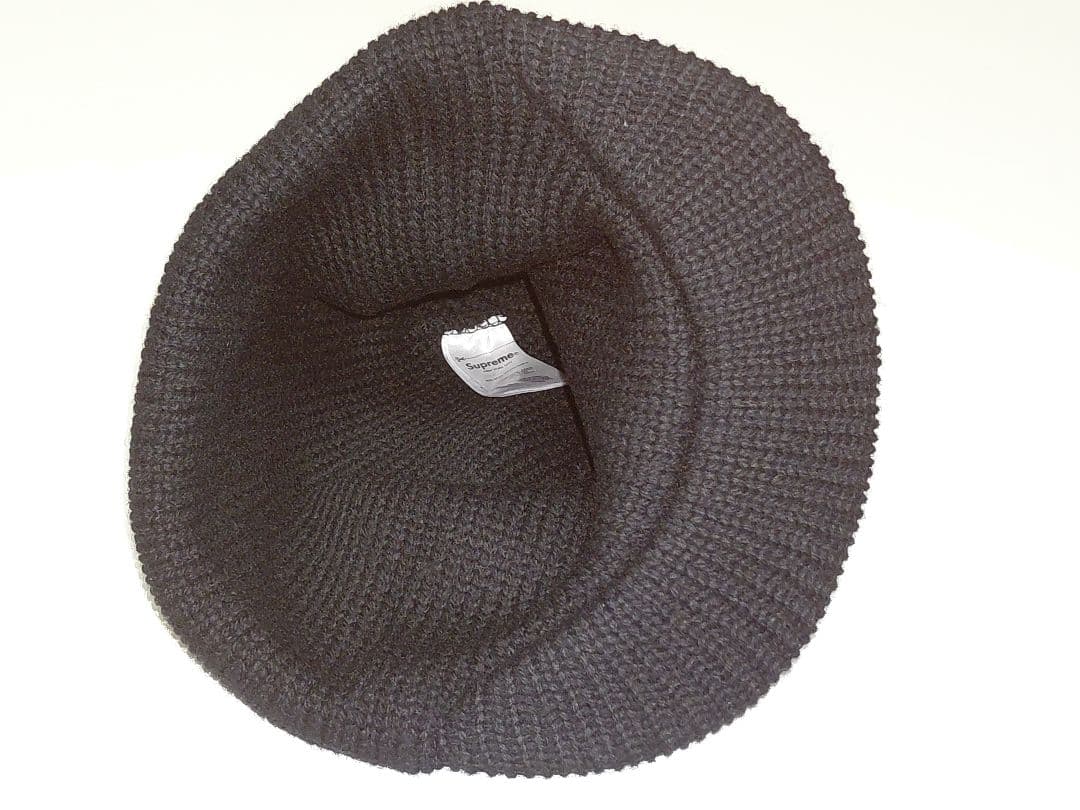 【新品・未着用・つば付き】　Supreme　Radar　Beanie　Black