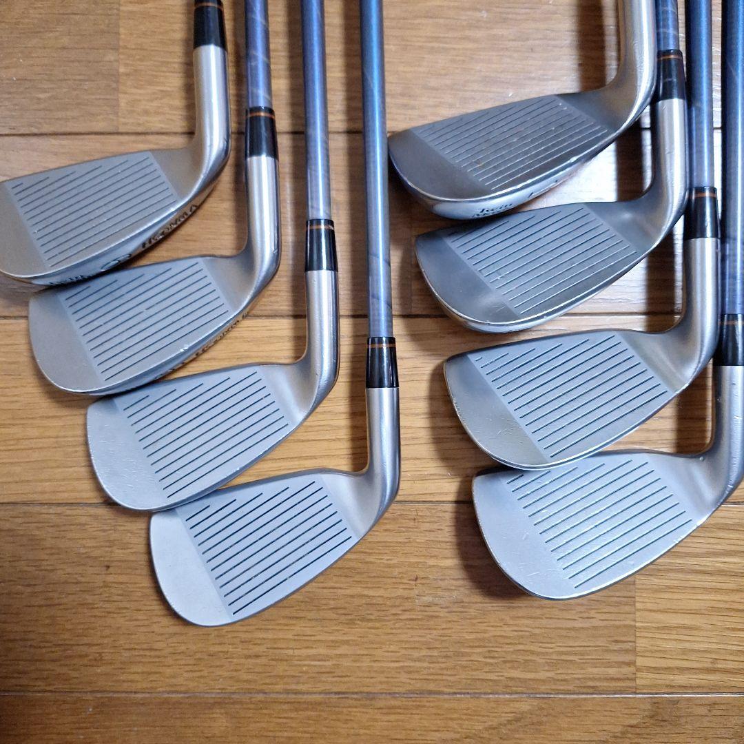 本間ゴルフ…ツインマークス フェザー&フェザー、アイアンセット