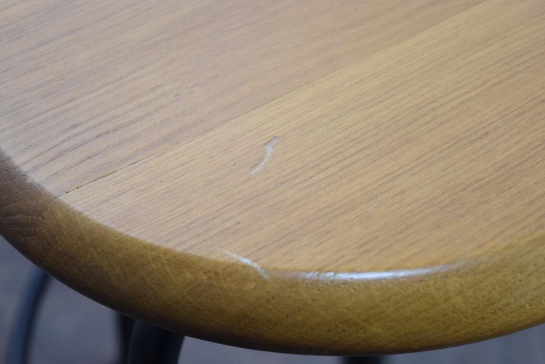 クラッシュゲート ノットアンティークス　コンベックスⅢ スツールS　a