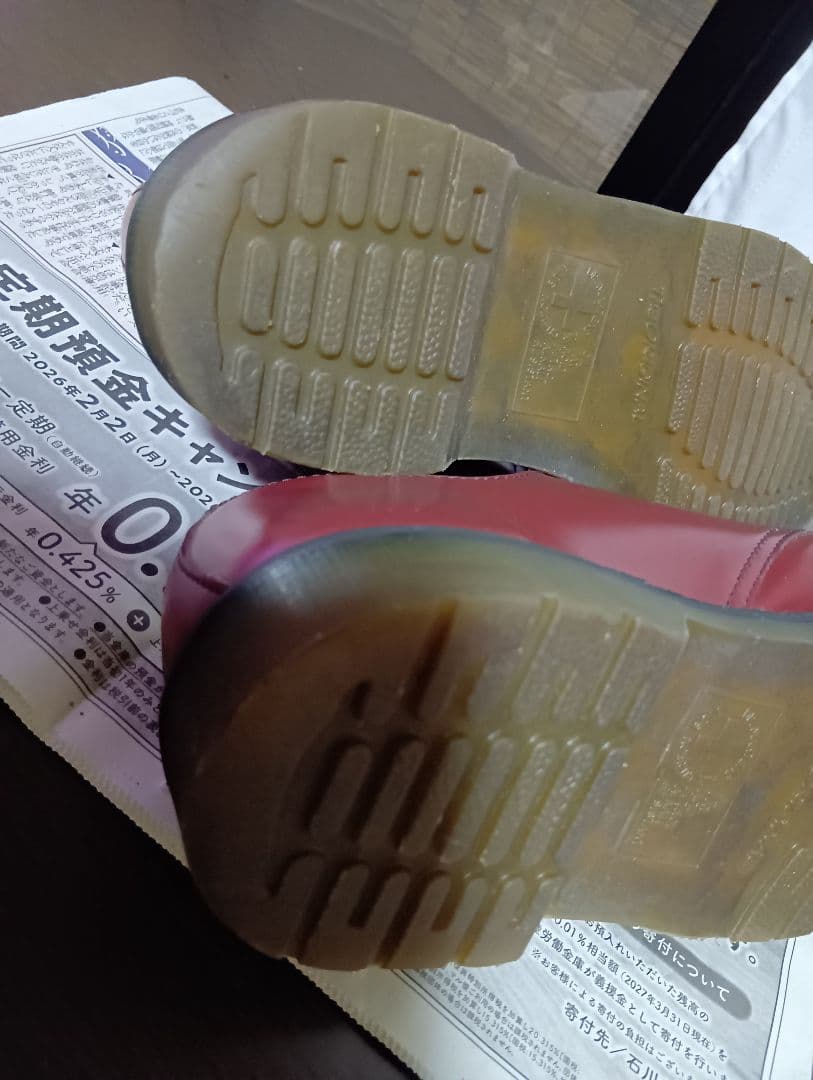 Dr Martensバーガンディ3ホールUK9シューズ