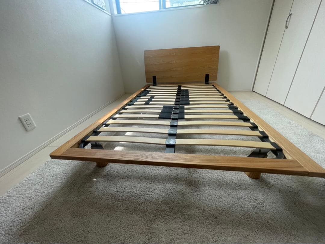 無印良品ベッドフレーム　セミダブル