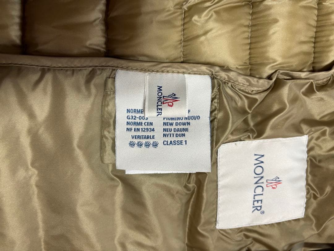 モンクレールLIANEレディースダウンベスト