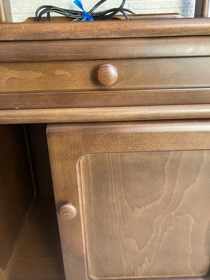 ◉カリモク◉木製サイドキャビネット 電話台 コンセント付 収納家具