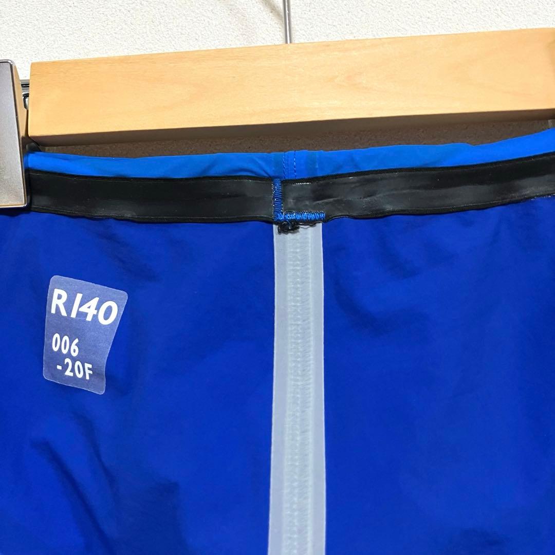 【sydoさま専用】アリーナ 競泳水着 ジュニア男子 140 アルティメット