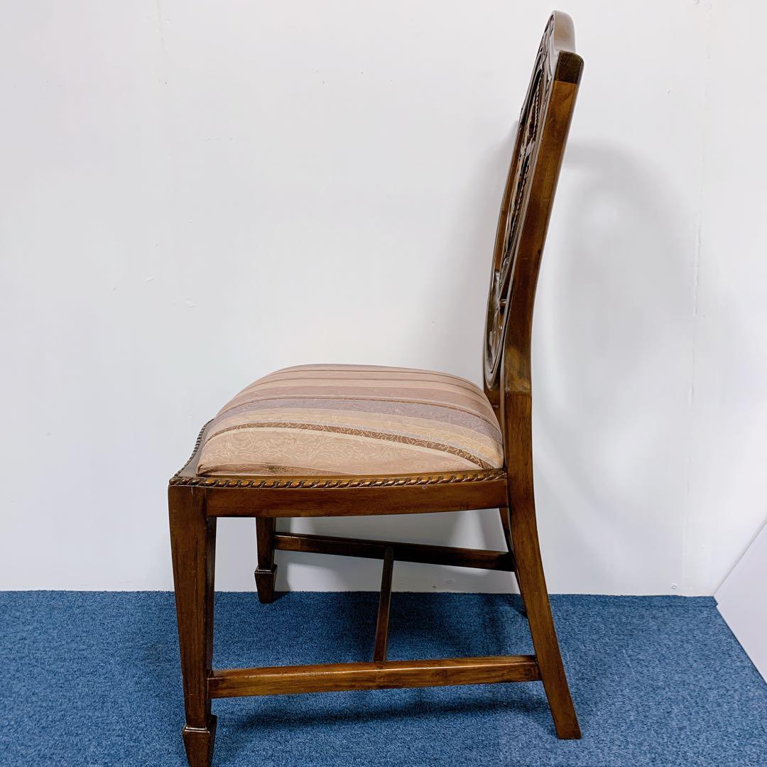 【美品】イギリス アンティーク調 木彫りダイニングチェア 彫刻