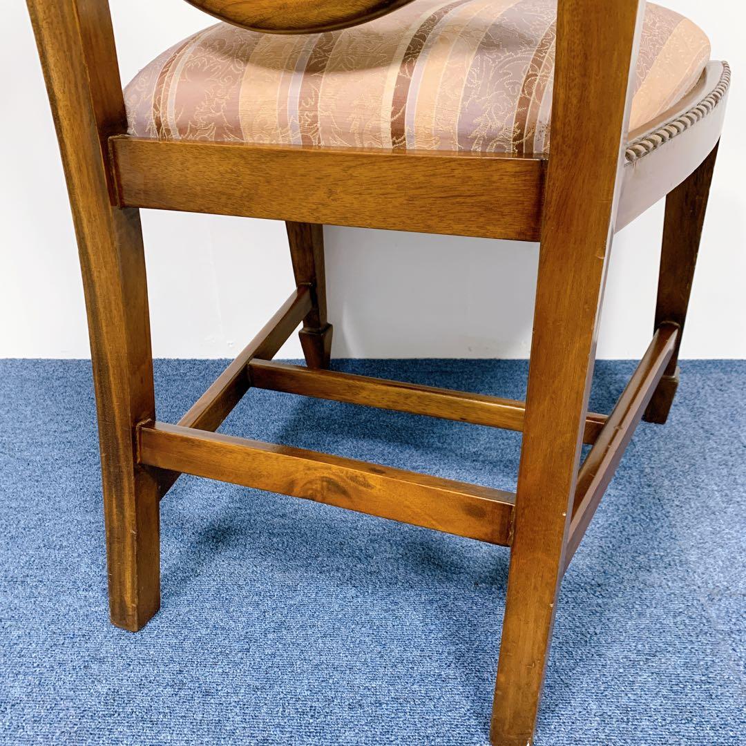【美品】イギリス アンティーク調 木彫りダイニングチェア 彫刻
