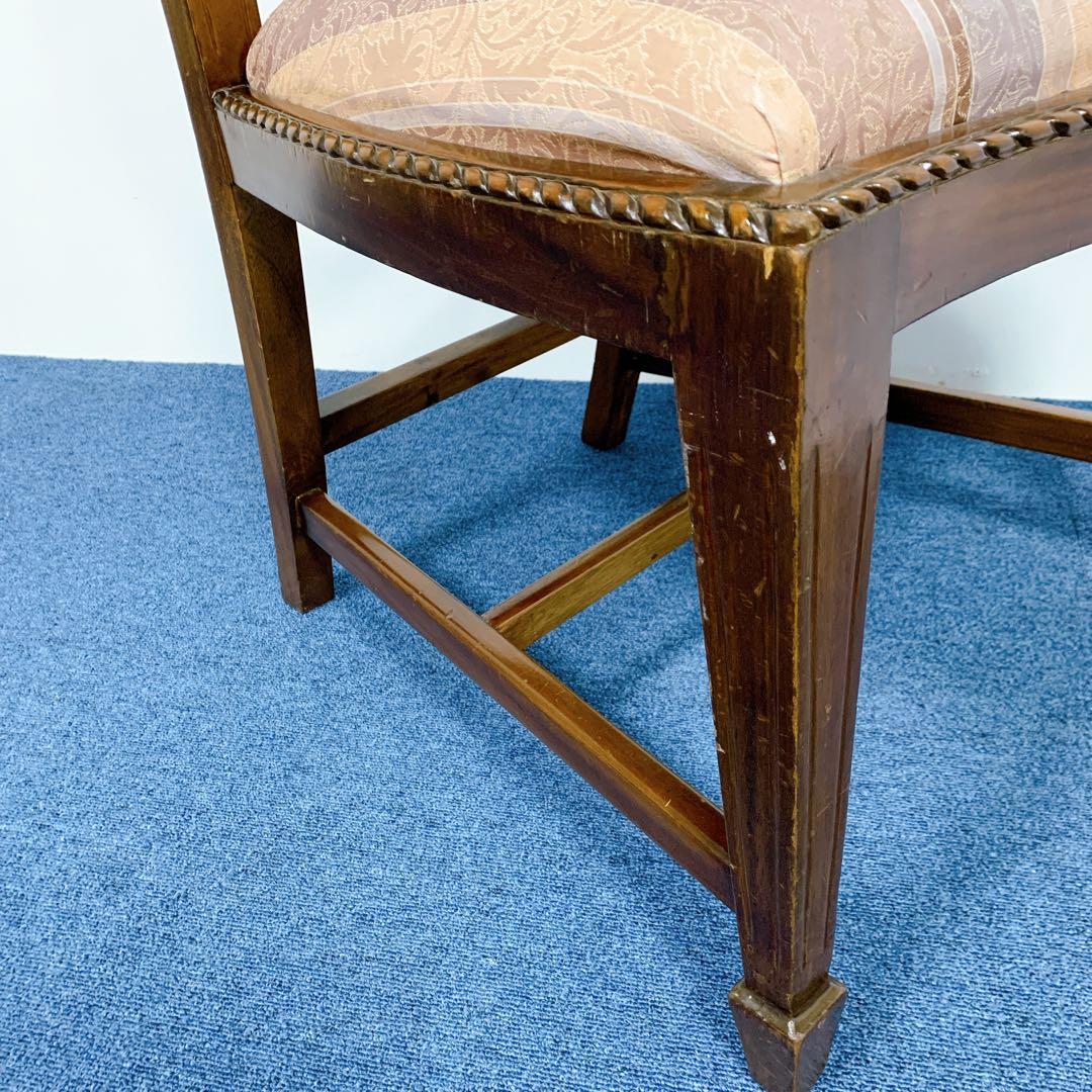 【美品】イギリス アンティーク調 木彫りダイニングチェア 彫刻