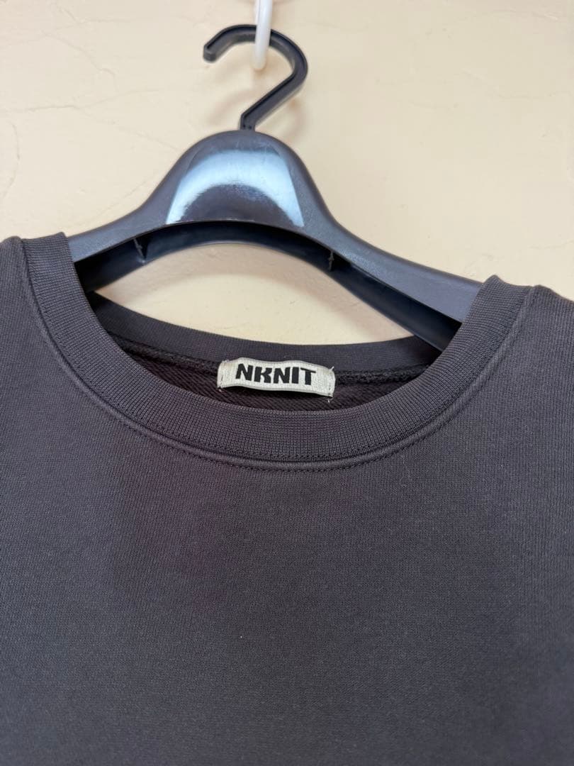 【used】NKNIT ンニット　ブラック ハート型レザー トレーナー