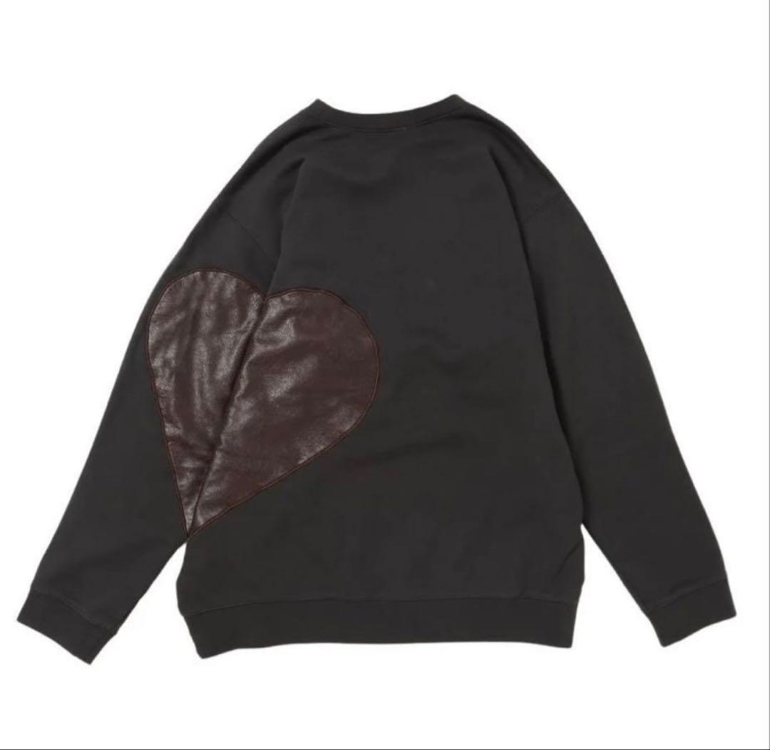 【used】NKNIT ンニット　ブラック ハート型レザー トレーナー
