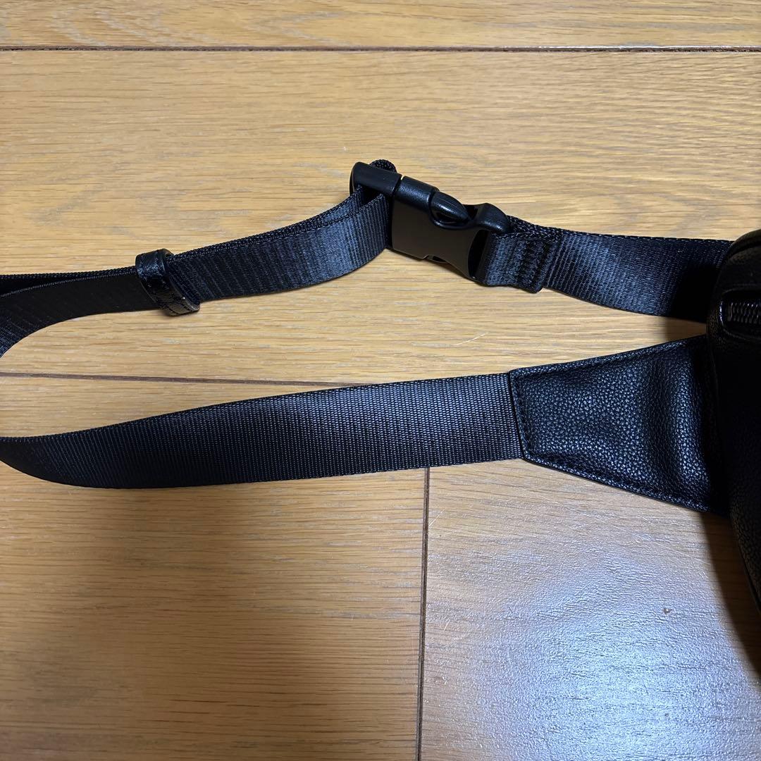 TheNORTHFaceショルダーバッグ・ARMANI EXCHANGEバッグ