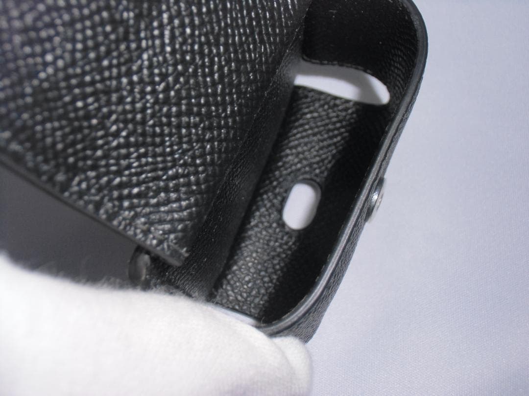 BURBERRY ガジェットケース　A024