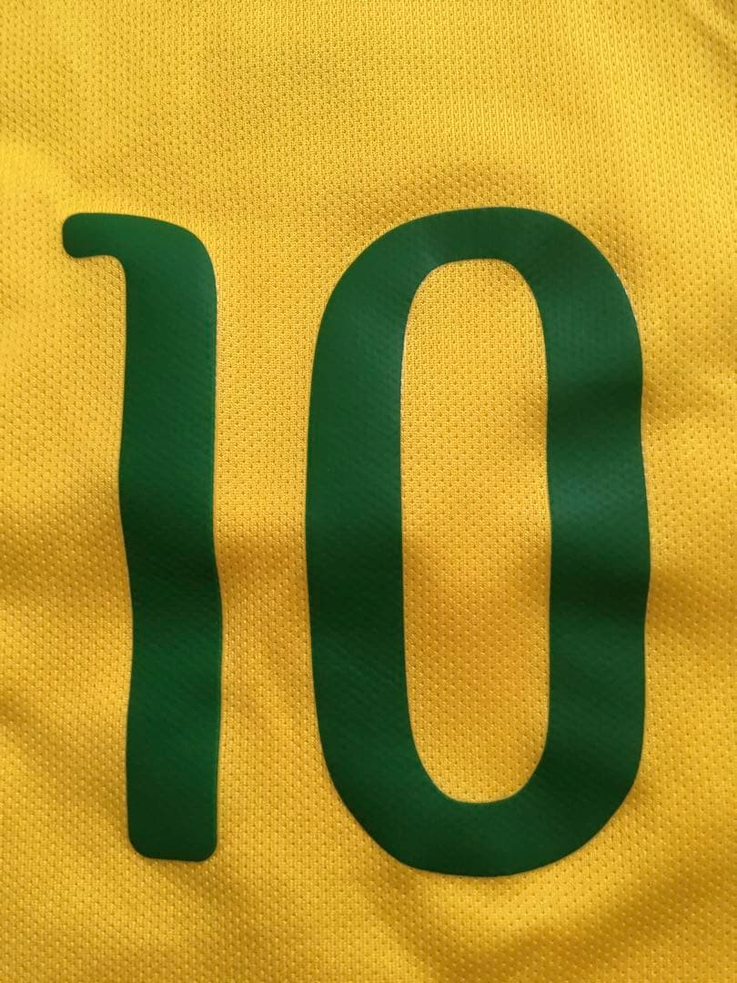 【美品】2014 FIFA W杯サッカーブラジル代表ネイマール10番ユニフォーム