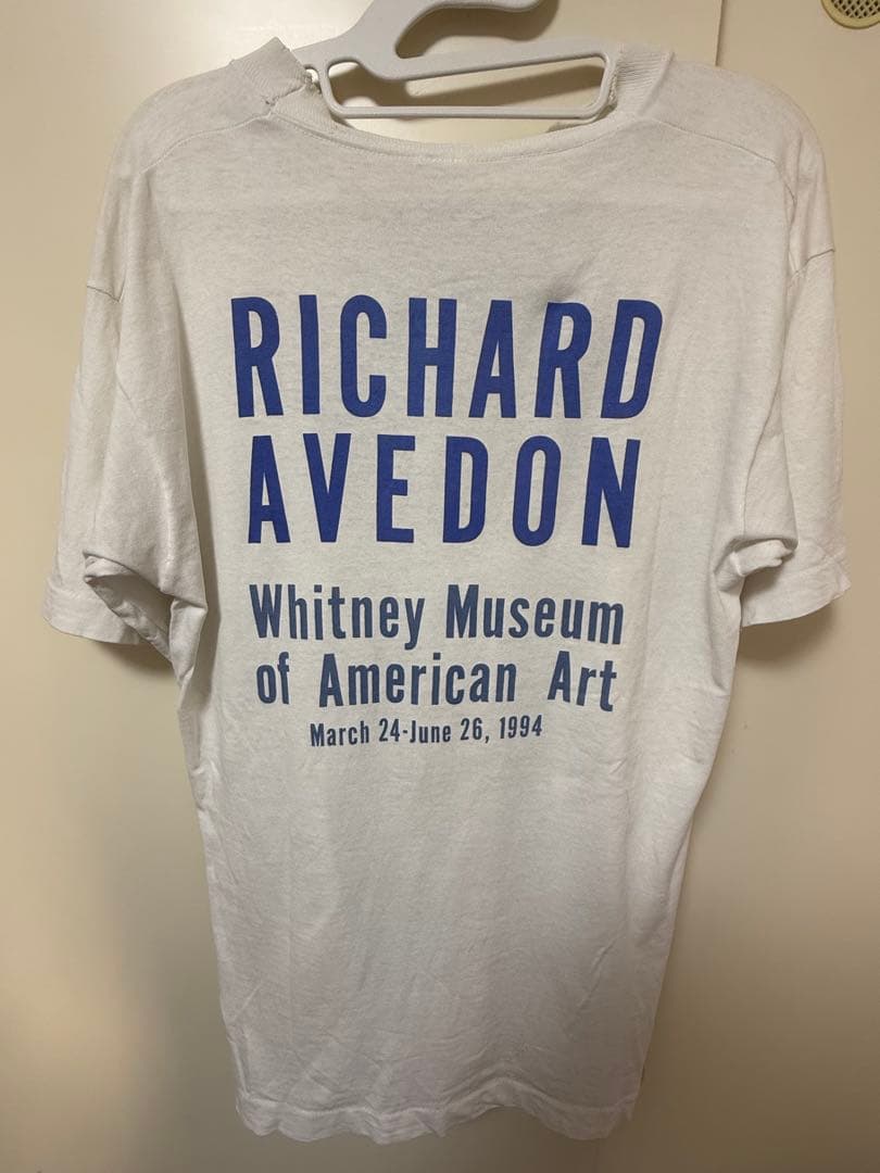 RICHARD AVEDON Whitney Museum Tシャツ