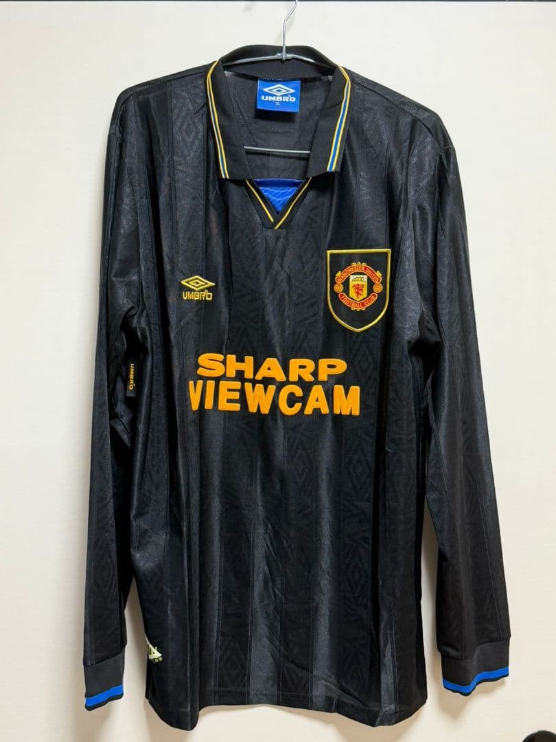 マンチェスター・ユナイテッド ブラック シャツ L