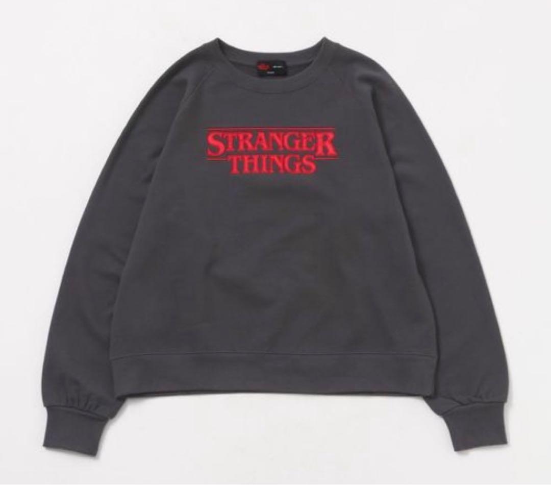STRANGER THINGS niko and... コラボ　スウェット