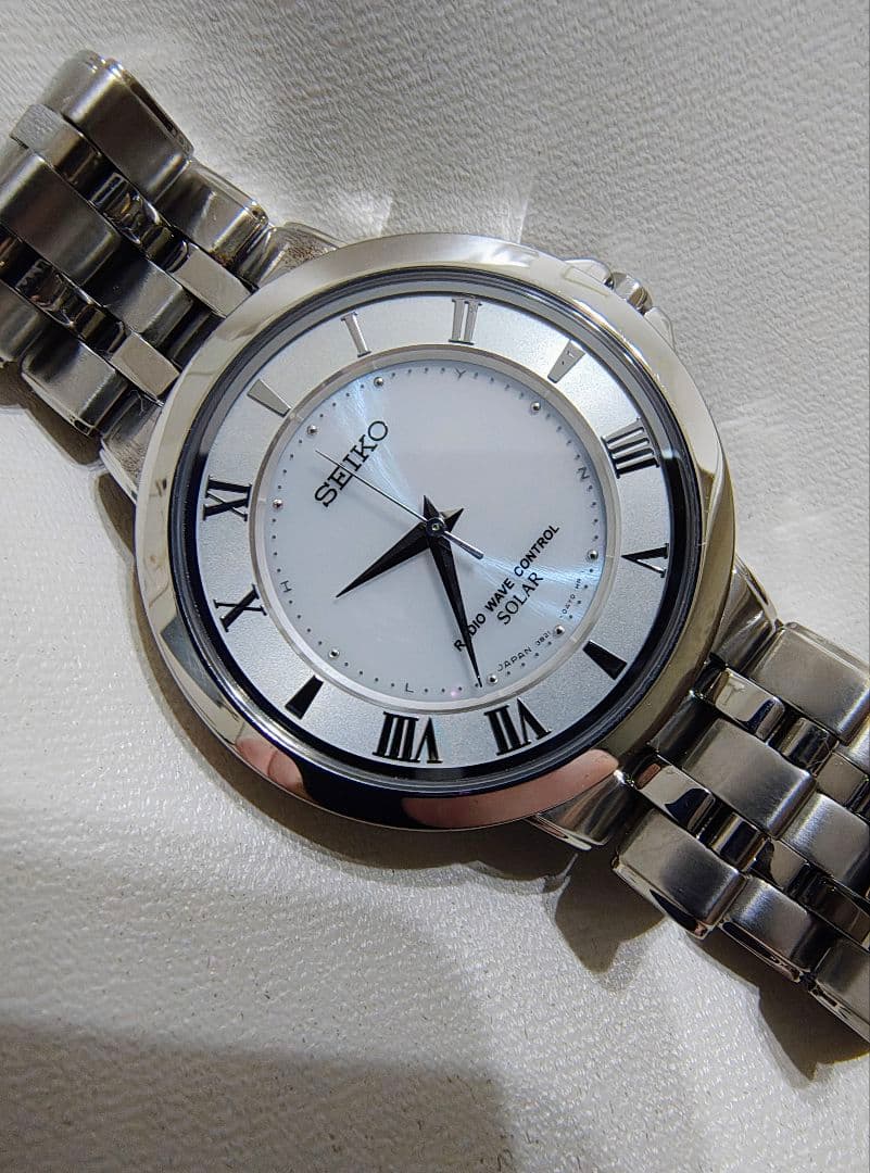 セイコードルチェ　電波ソーラー腕時計　3B21-0AM0　SADT001