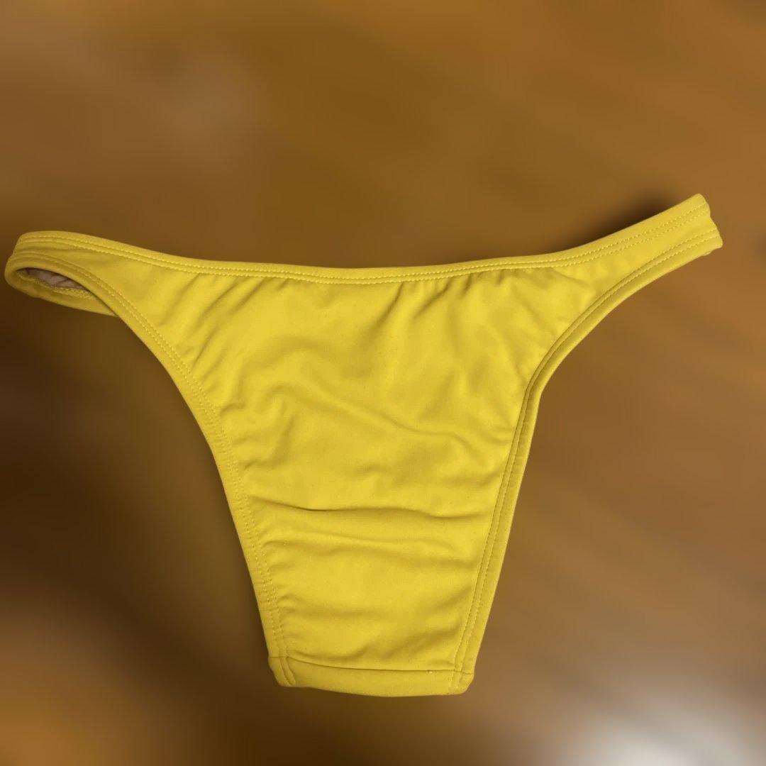 Pualani Hawaiiイエロー三角ビキニ