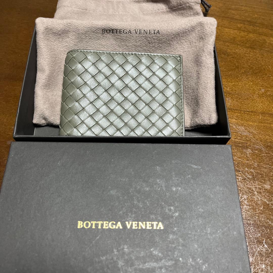Bottega Veneta 二つ折り財布 美品です