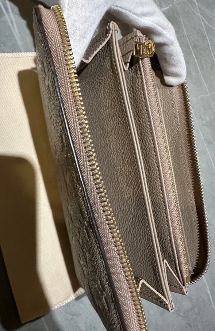 美品　ルイヴィトン アンプラント ジッピーウォレット トゥルトレール 財布