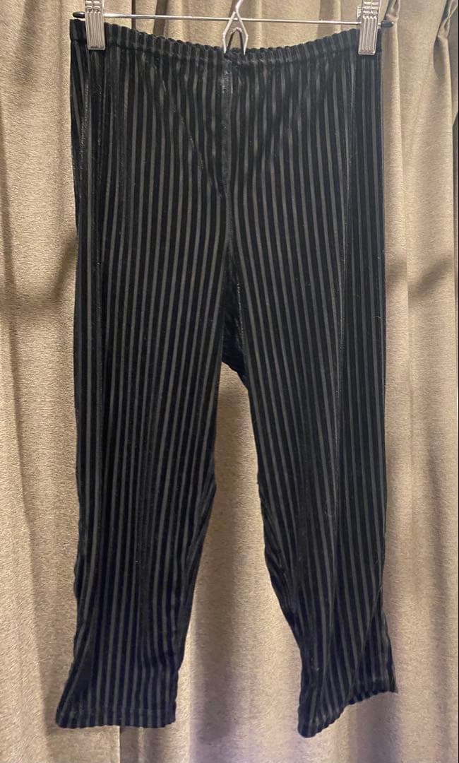 SIMONE WILD（シモーネワイルド）　RIB LONG SHORT 美品