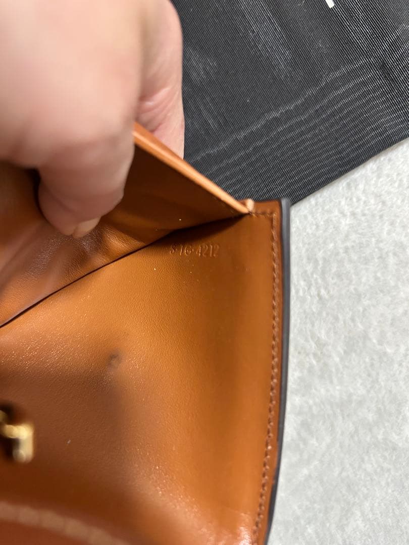 CELINE スモールフラップウォレット トリオンフ カーフスキン