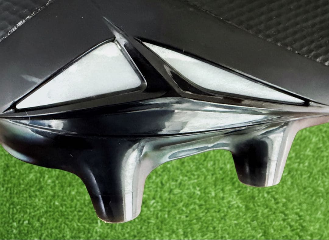 【廃盤モデル】モレリア ネオ 4 β JAPAN(ブラック) 28cm