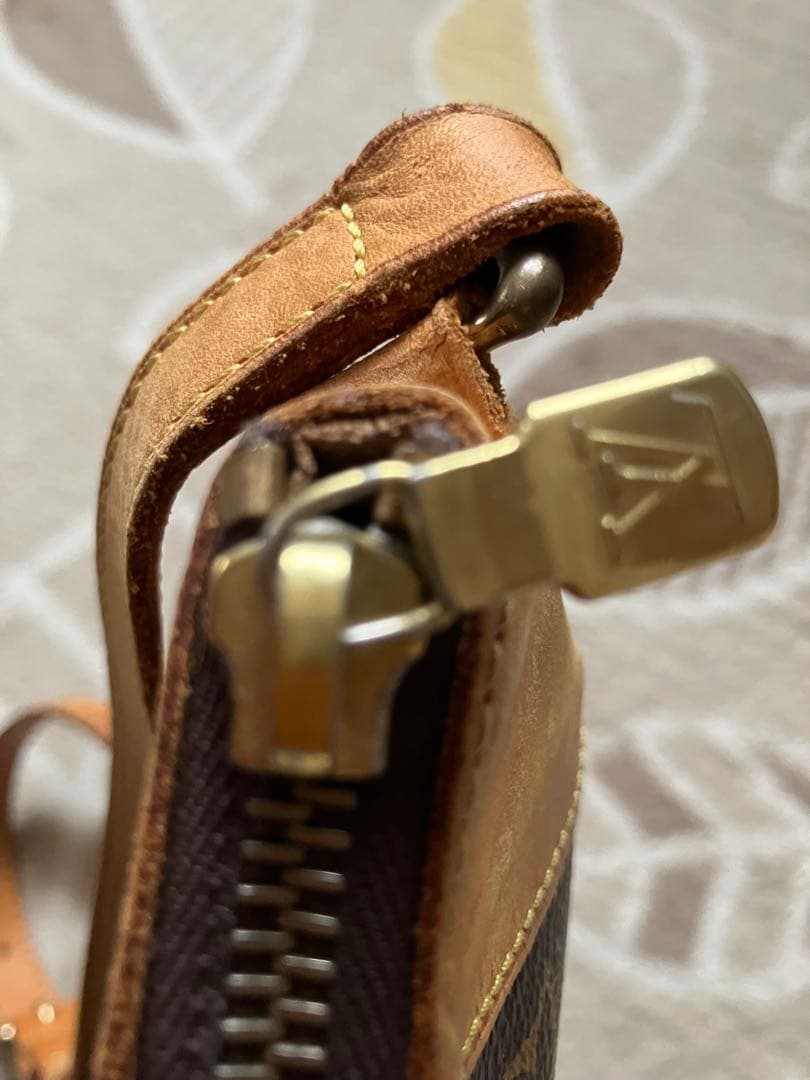 ❣️LOUIS VUITTON モノグラムオデオン　斜め掛けパック❣️