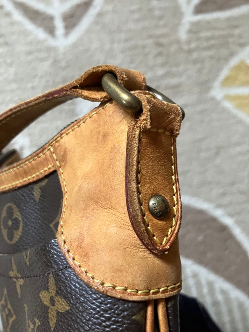 ❣️LOUIS VUITTON モノグラムオデオン　斜め掛けパック❣️