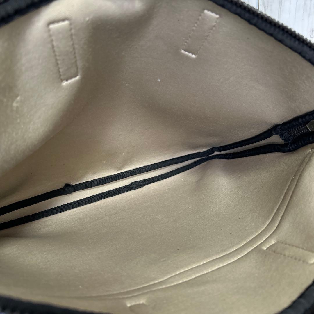 FENDI ズッカ　PCケース　ビジネスバッグ　ハンドバッグ　ロゴ