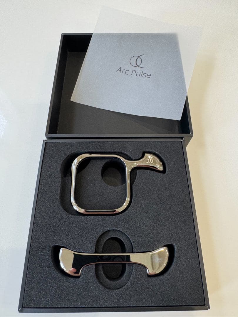 Arc Pulse iPhone15Pro アークパルス　アルミバンパー