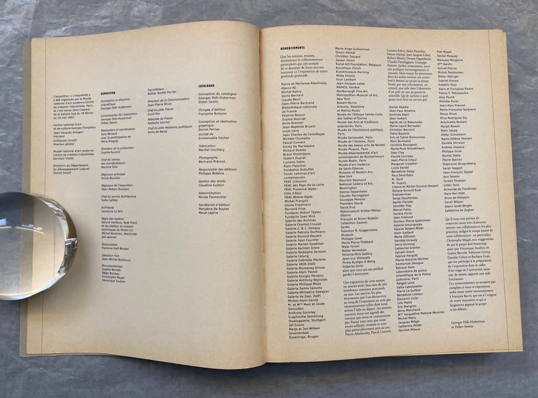 ディディ＝ユーベルマン『痕跡展（L'empreinte）』カタログ、1997年。