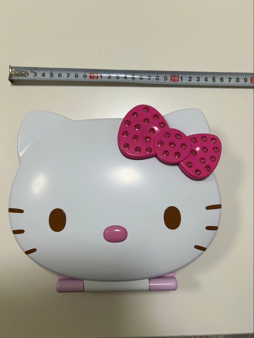 ハローキティ　フェイス形　DVDプレーヤー　動作確認済み