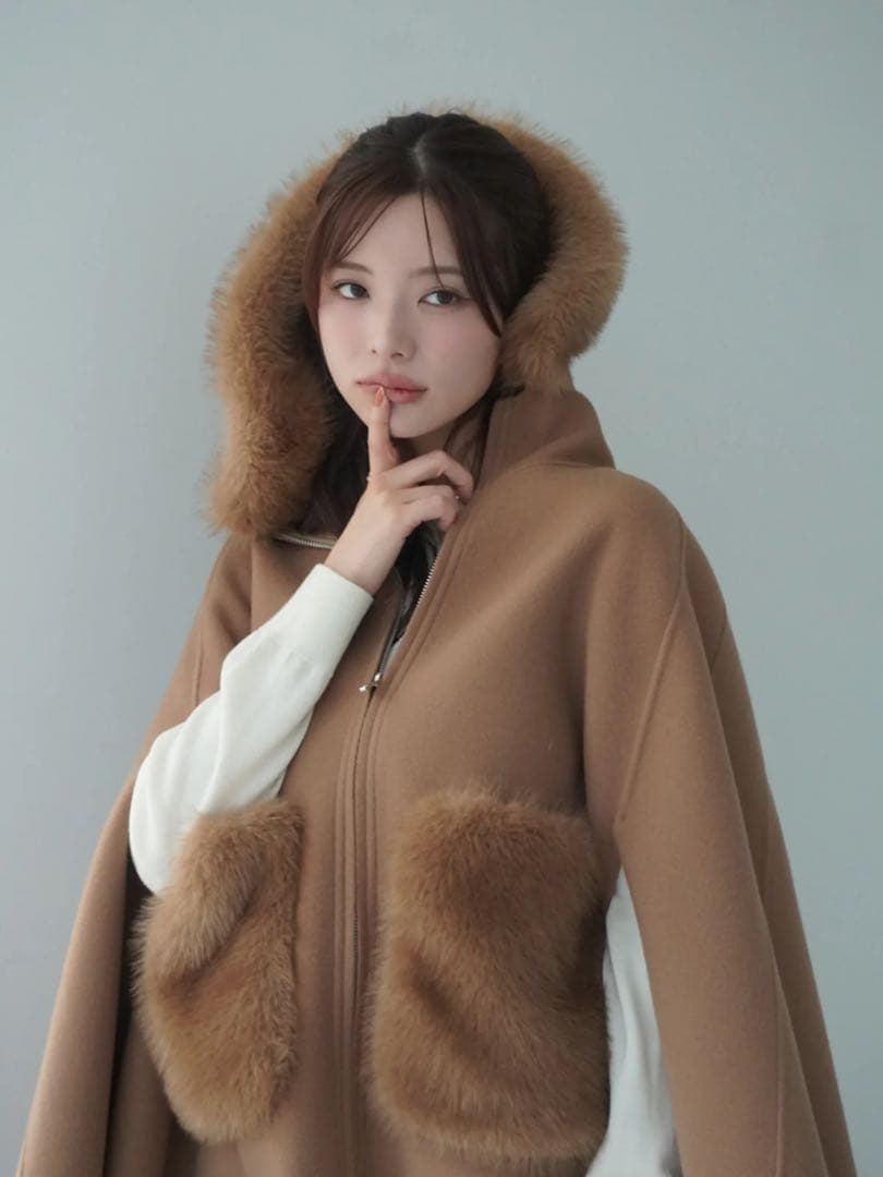 eimy istoire ファーポケットマントコート