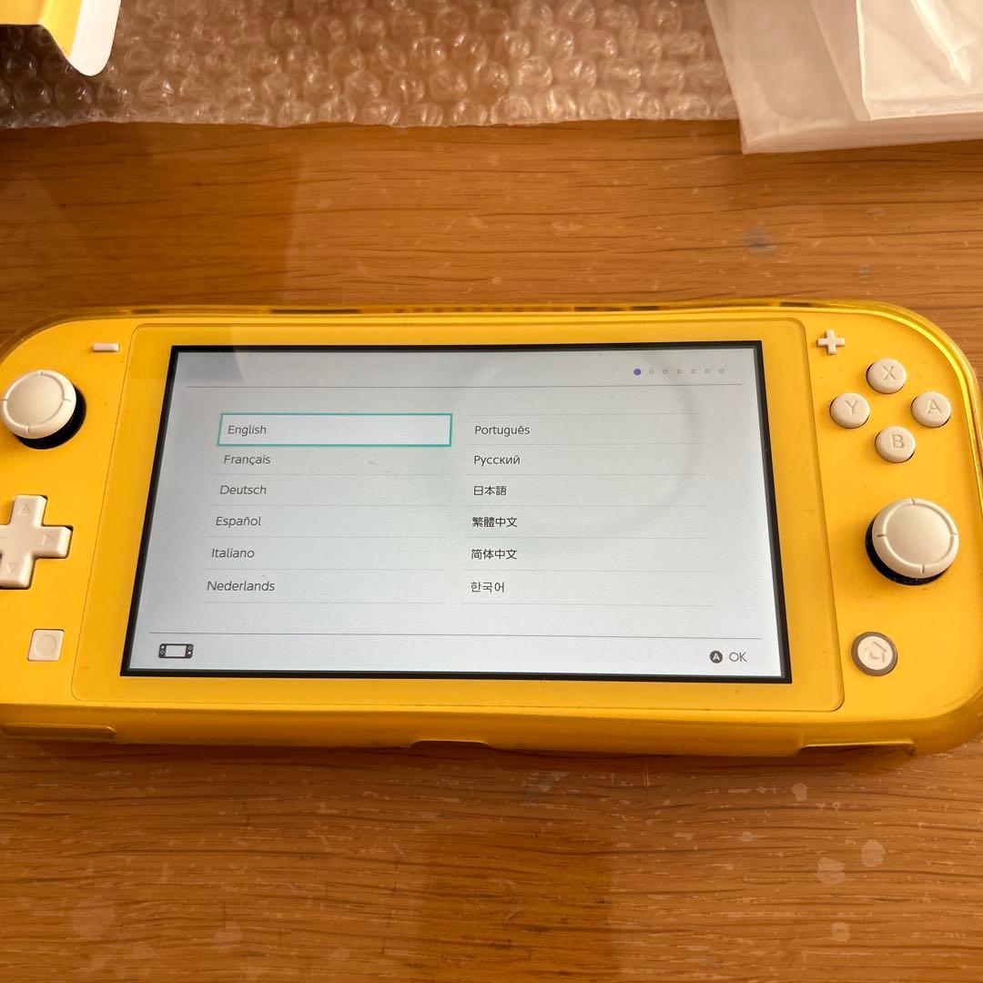 箱付き　Nintendo Switch Lite イエロー　ジャンク扱いです。