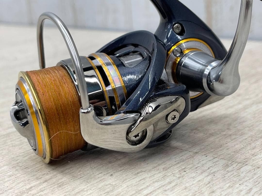 美品 ダイワ セルテート 1003 スピニングリール フィッシング　②