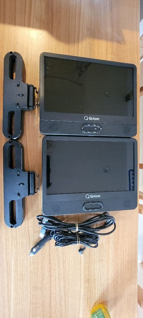 [山善] Qriom 11.4型 DVDツインモニター CPD-M114TMR