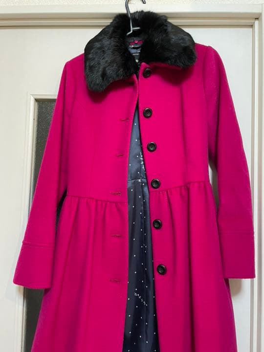 トゥービーバイアニエスベー　ロングコート