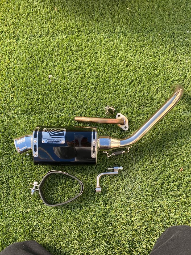 ズーマー　ホットラップ666マフラー