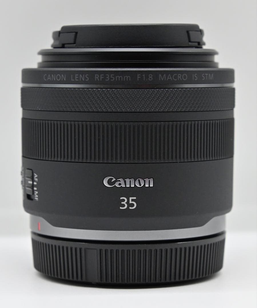 CANON RF35mm F1.8 マクロ IS STM
