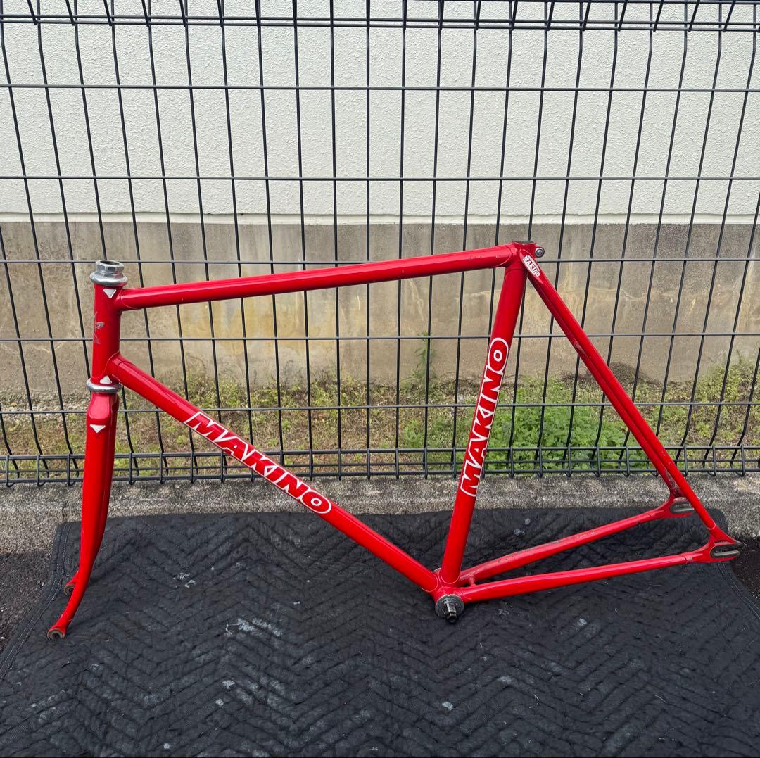 MAKINO ピストフレーム レッド フォーク付き