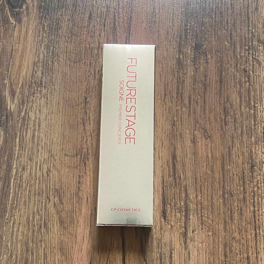 CPコスメ　コンクアイズ