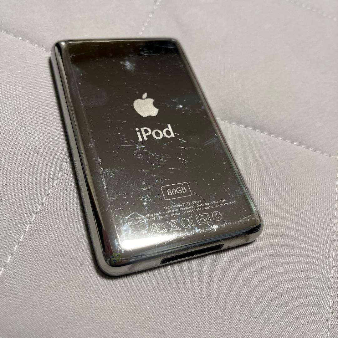 Apple iPod 80GB 本体と付属品