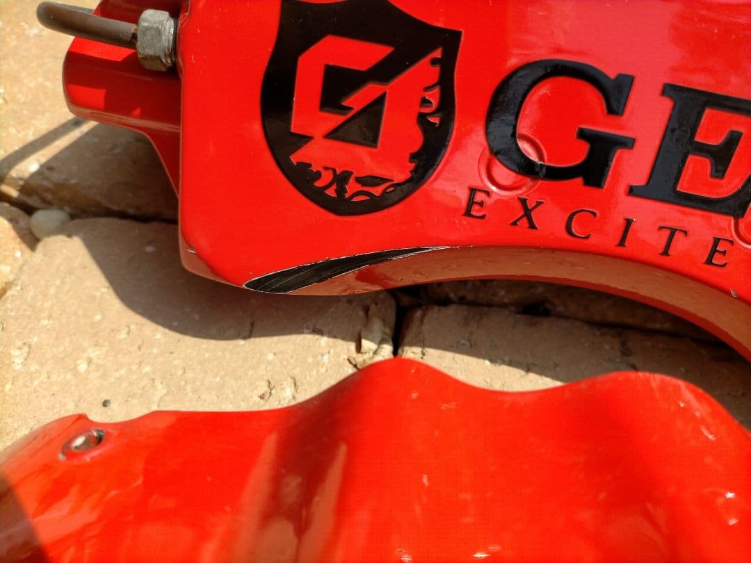 VOXY　80　GEAL ブレーキキャリパーカバー 4個セット