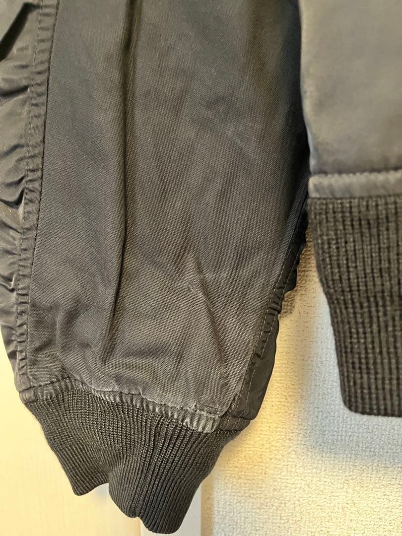 Carhartt MA-1 フライトジャケット