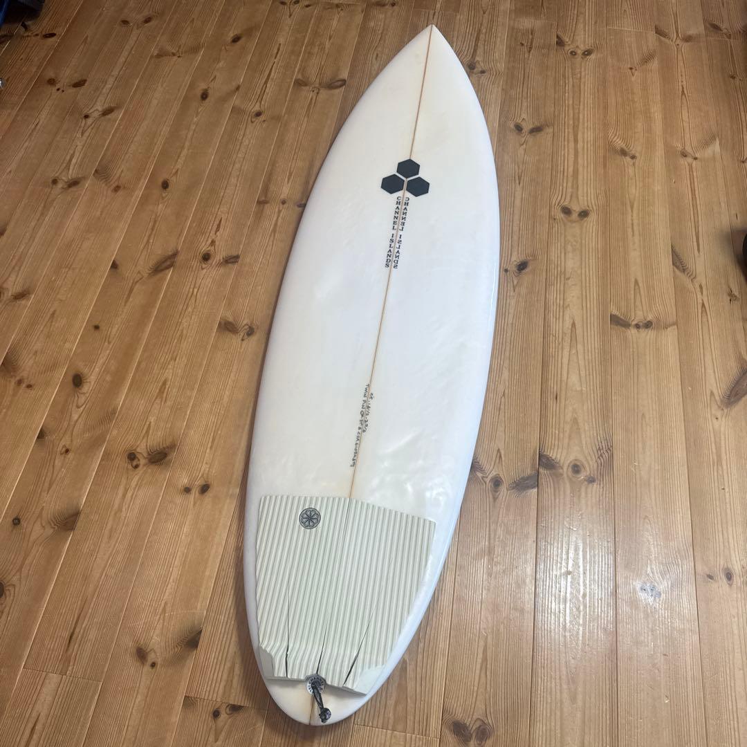 TWIN PIN アルメリック　5.5 ショートボード　マイキー　フェブラリー