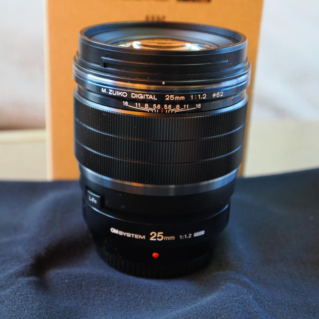 新品開封品 M.ZUIKO DIGITAL ED 25mm F1.2 PRO